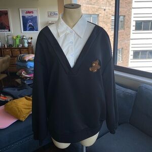 Sweater with a collar